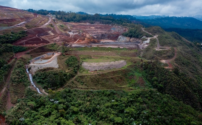 Mais de 50% dos rejeitos da Barragem B3/B4 foram retirados e nível de emergência foi reduzido para 2