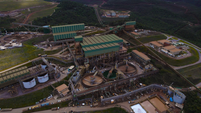 Samarco alcança 60% da capacidade produtiva instalada para avançar na produção de pelotas e finos de minério de ferro em 2025